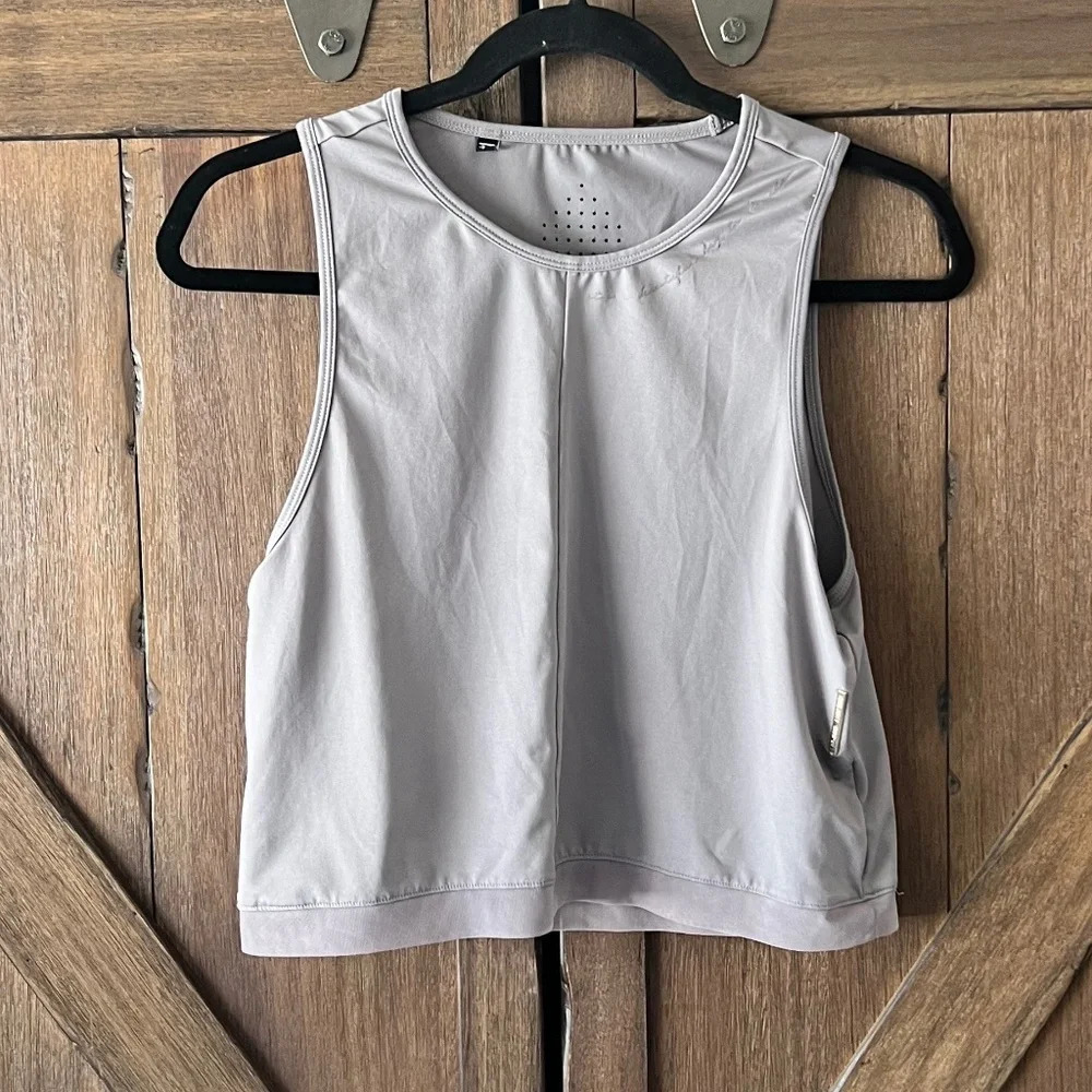 EUC Gymshark x Whitney Simmons V1 Silver/Grey Tank Size Medium